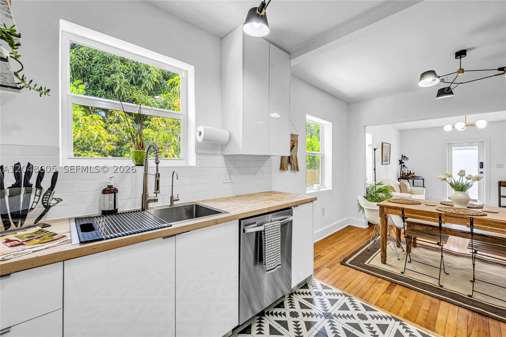CHURCHILL ESTATES - Residential