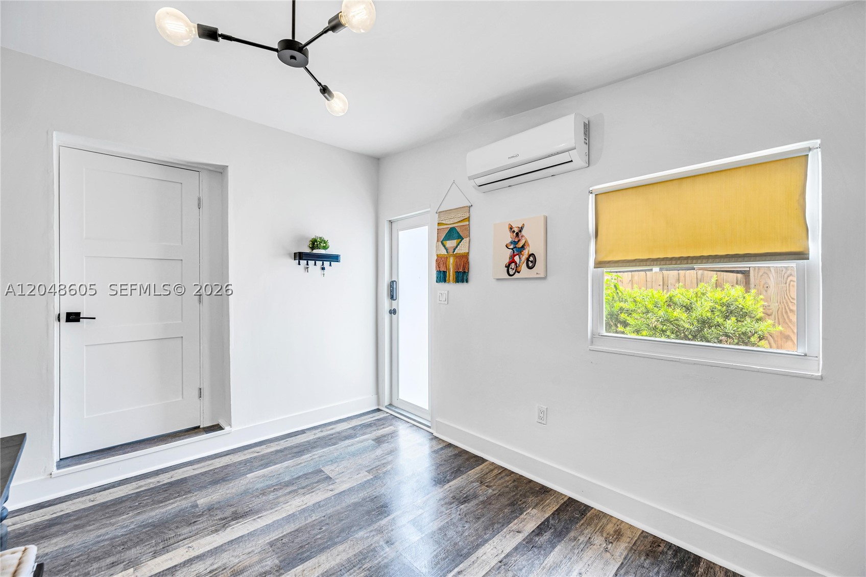 CHURCHILL ESTATES - Residential