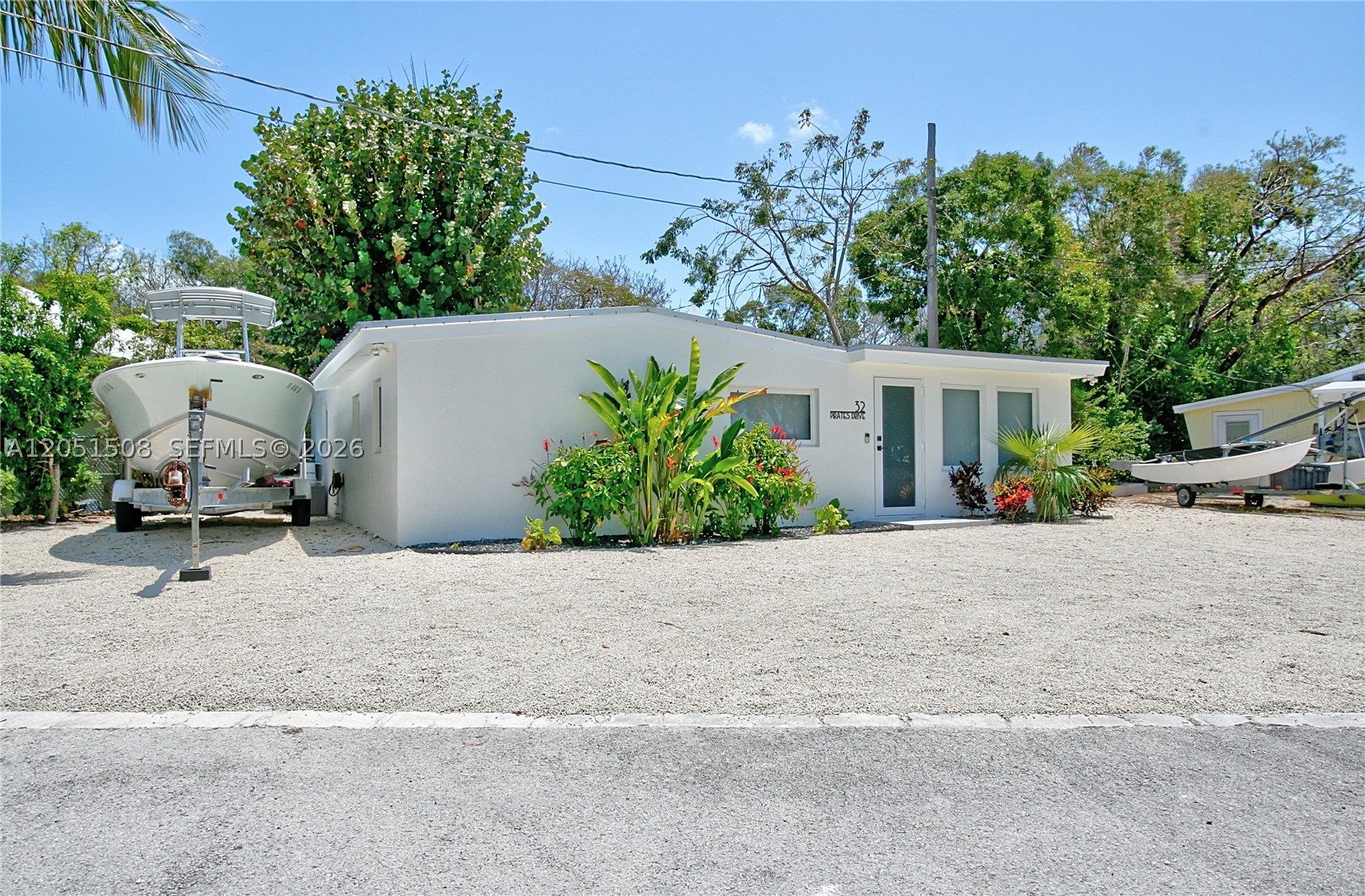 PIRATES COVE - Residential