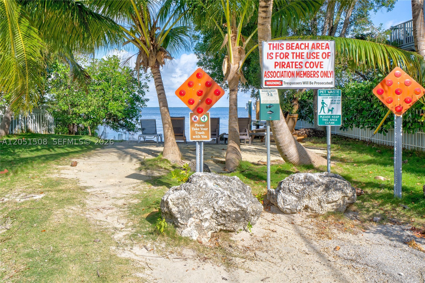 PIRATES COVE - Residential