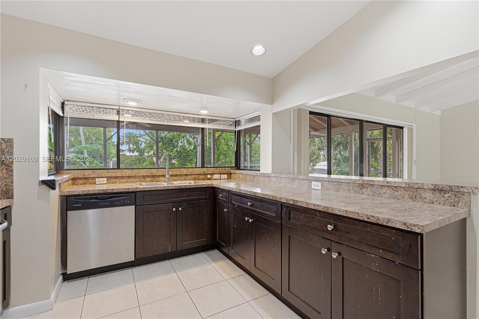 LAUDERDALE ISLES NO 2-RES - Residential