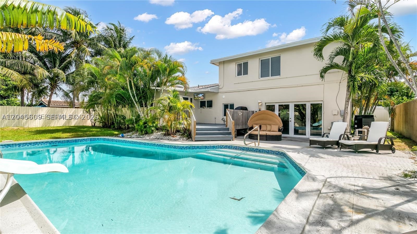 CORAL RIDGE ISLES - Residential Lease