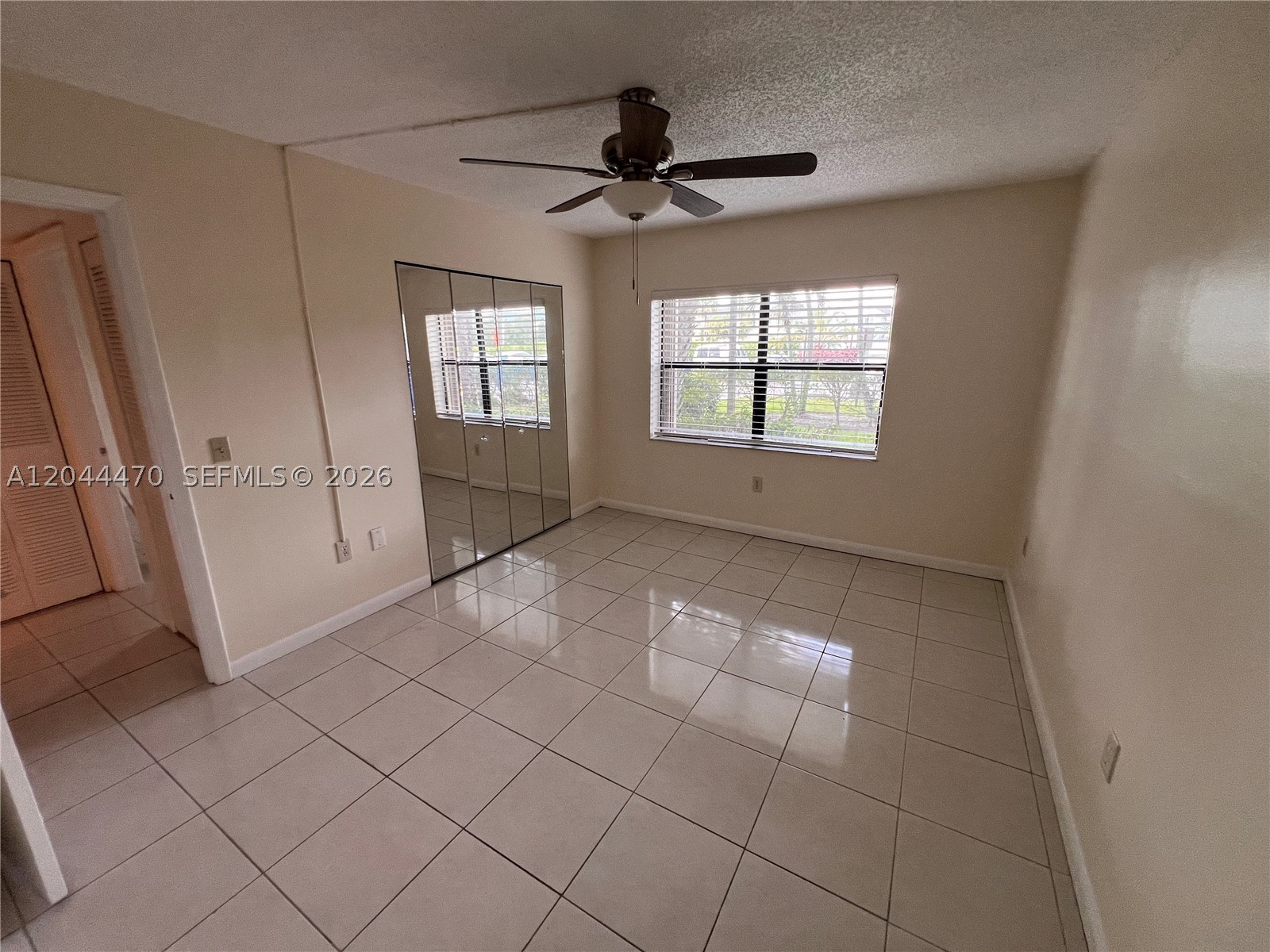 PALM PLACE CONDO - Residential Lease