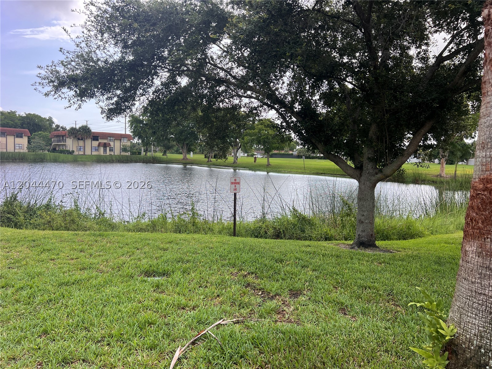 PALM PLACE CONDO - Residential Lease