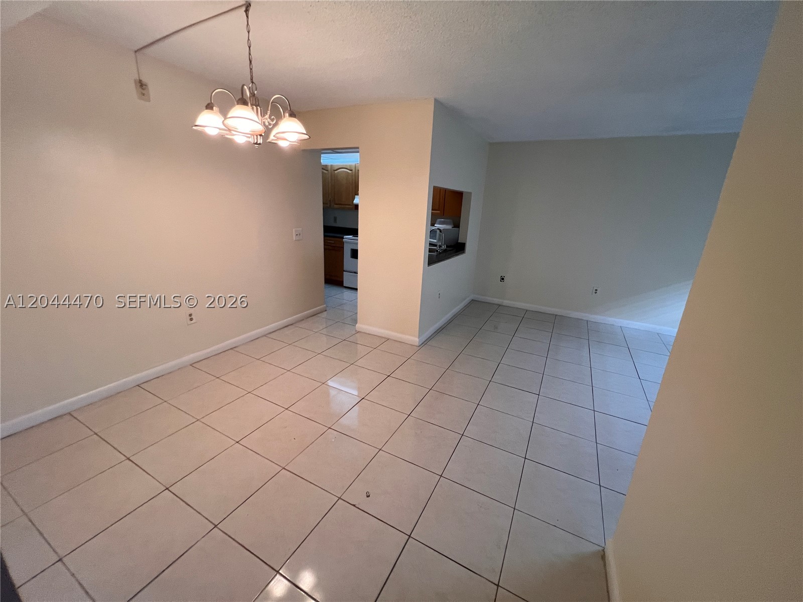 PALM PLACE CONDO - Residential Lease