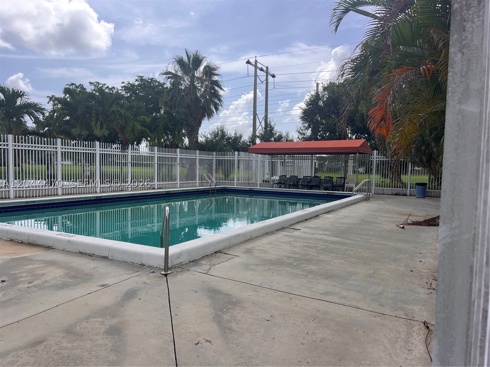 PALM PLACE CONDO - Residential Lease