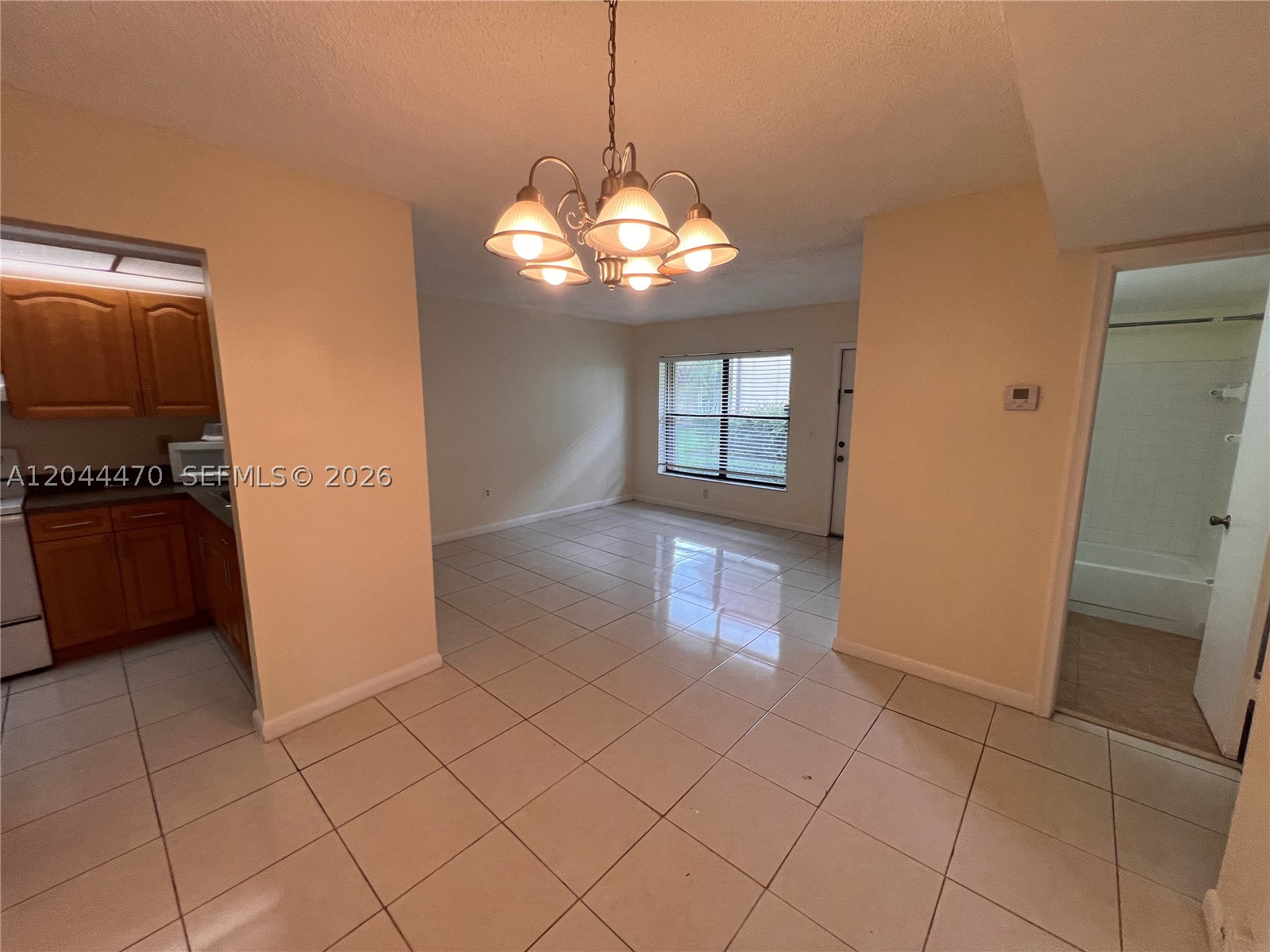 PALM PLACE CONDO - Residential Lease