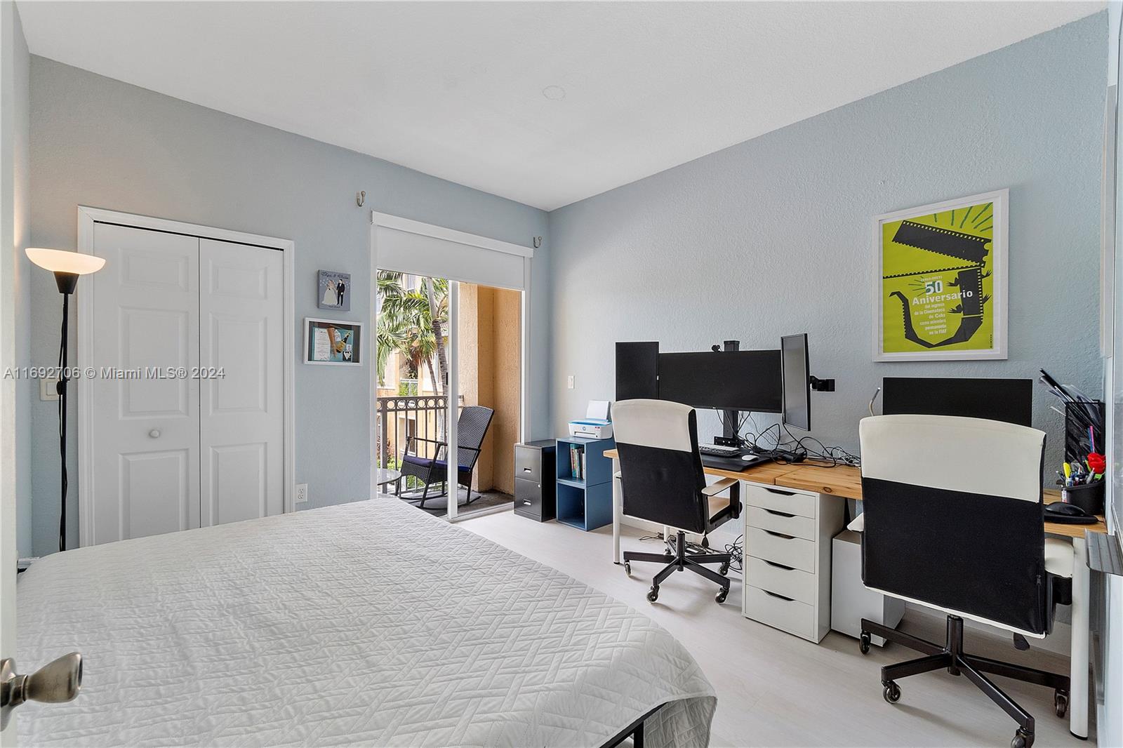 FONTAINBLEAU LAKES COURTY - Residential Lease