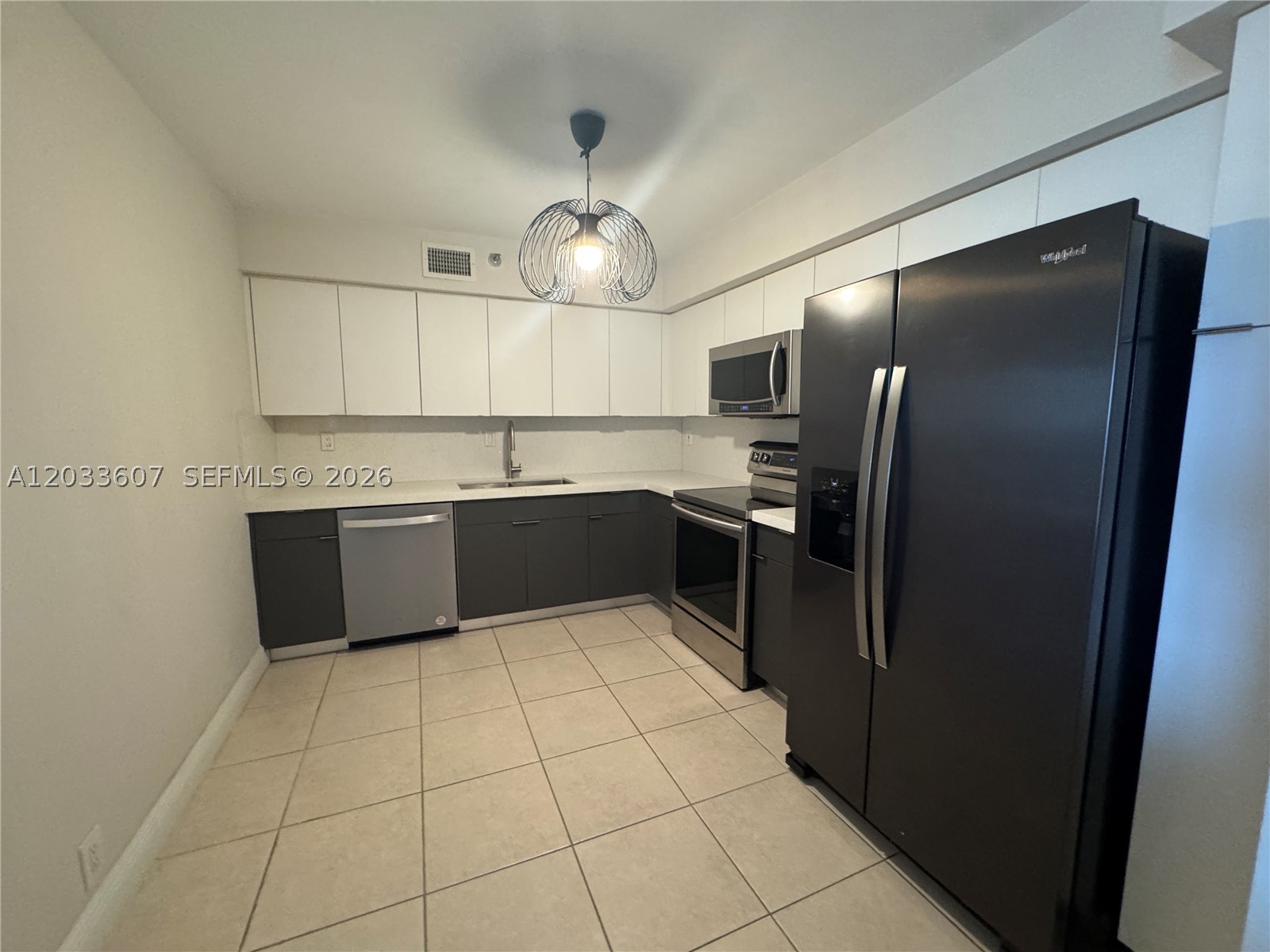 MYSTIC POINTE TOWER 500 - Residential