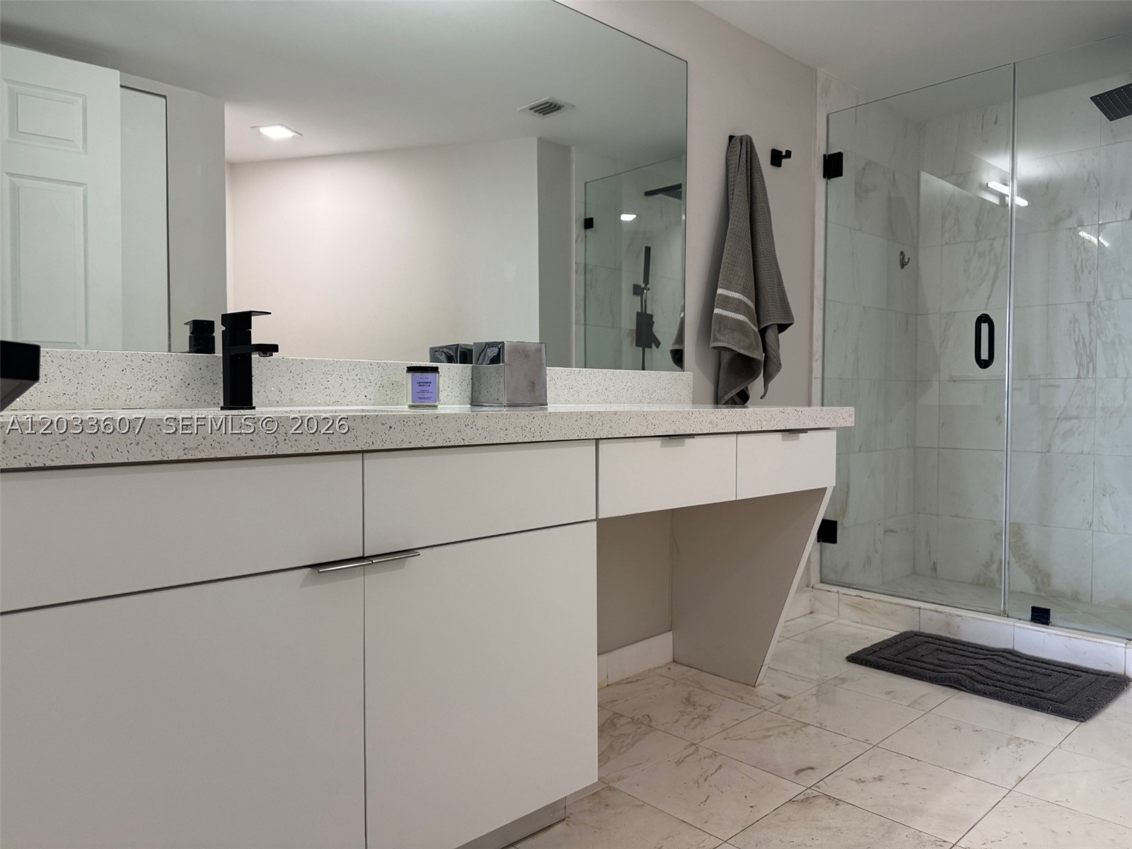 MYSTIC POINTE TOWER 500 - Residential