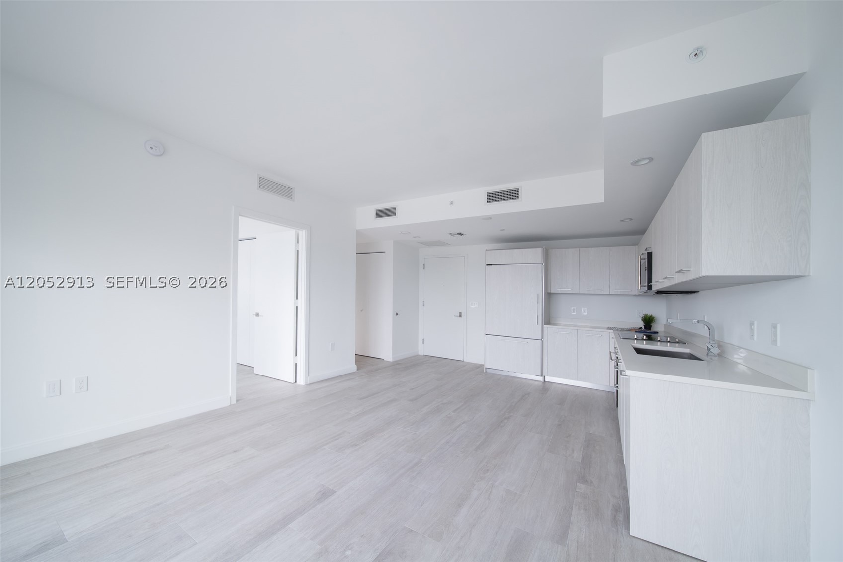 BRICKELL HEIGHTS WEST CON - Residential Lease
