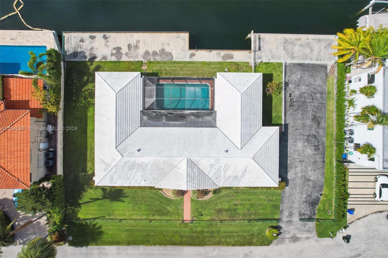 EASTERN SHORES - Residential