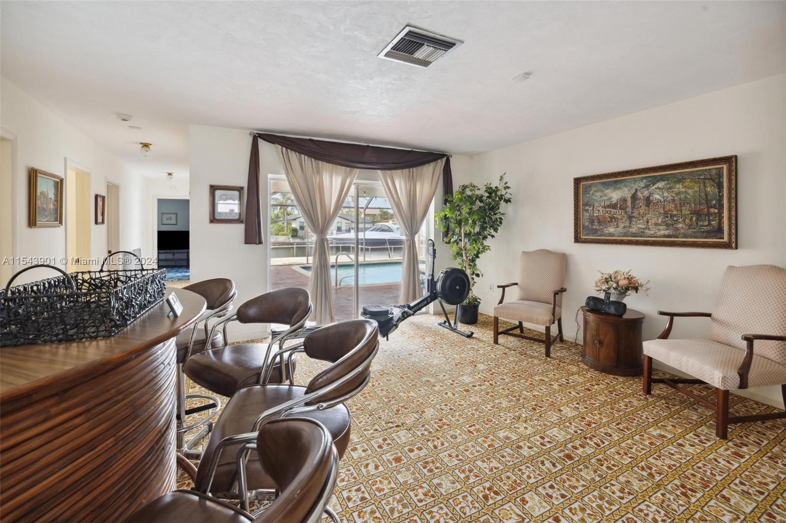 EASTERN SHORES - Residential