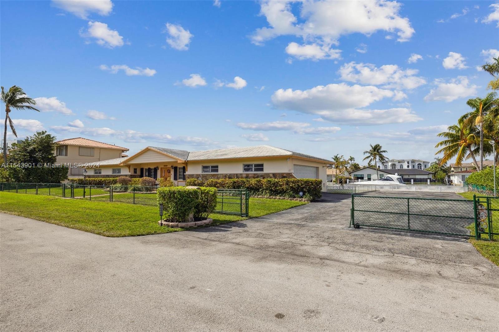 EASTERN SHORES - Residential