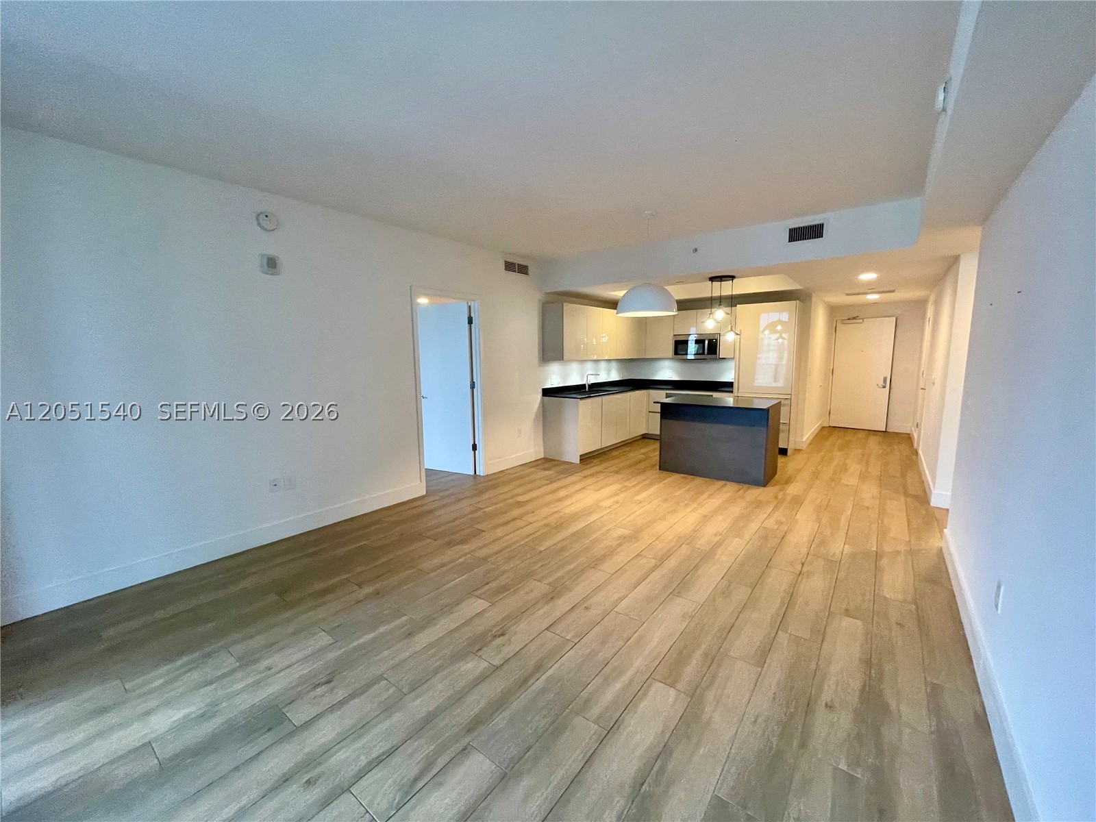 1010 BRICKELL CONDO - Residential Lease