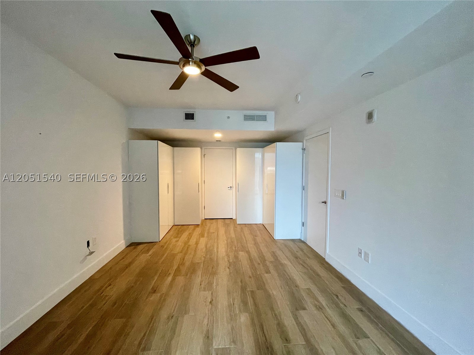1010 BRICKELL CONDO - Residential Lease