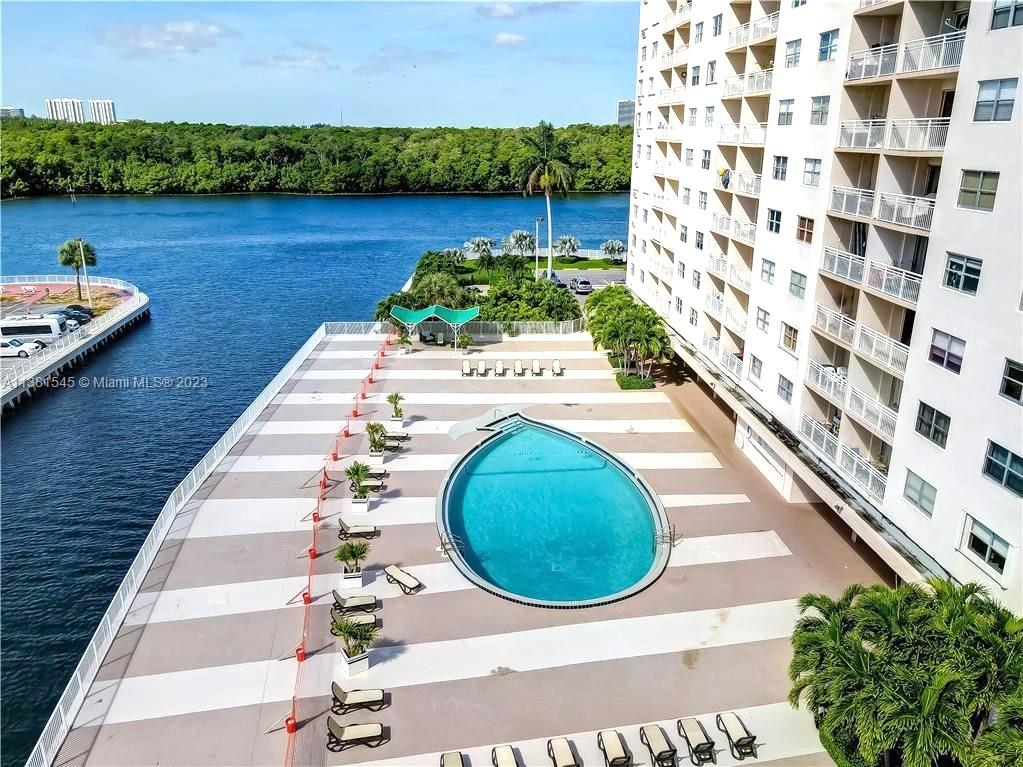 COASTAL TOWERS CONDO - Residential