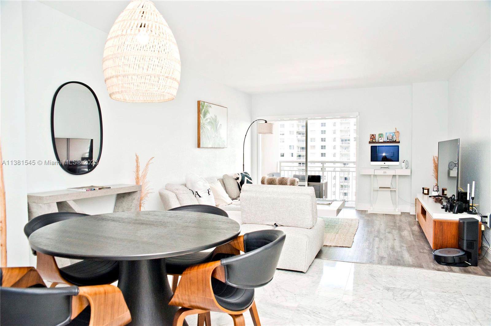 COASTAL TOWERS CONDO - Residential