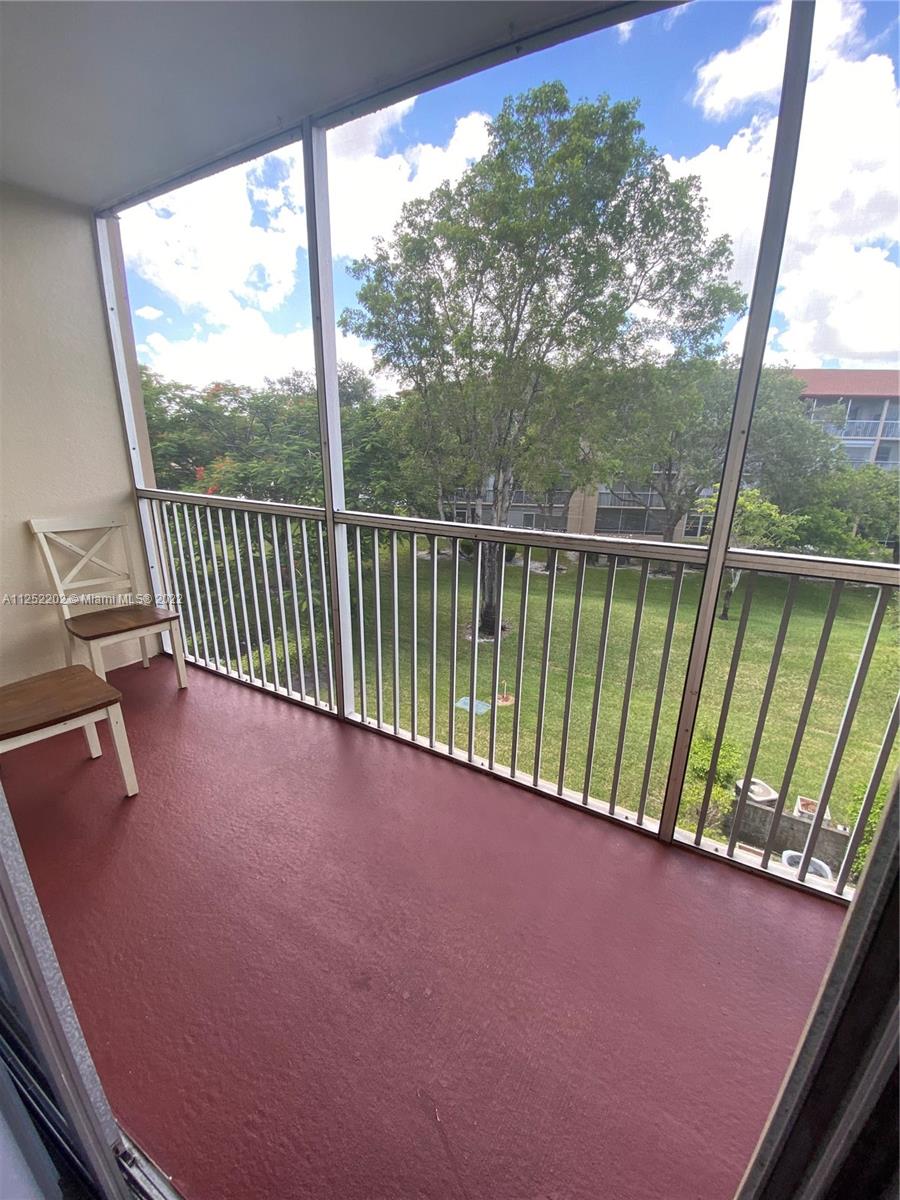 KINGSLEY AT CENTURY VILLA - Residential Lease