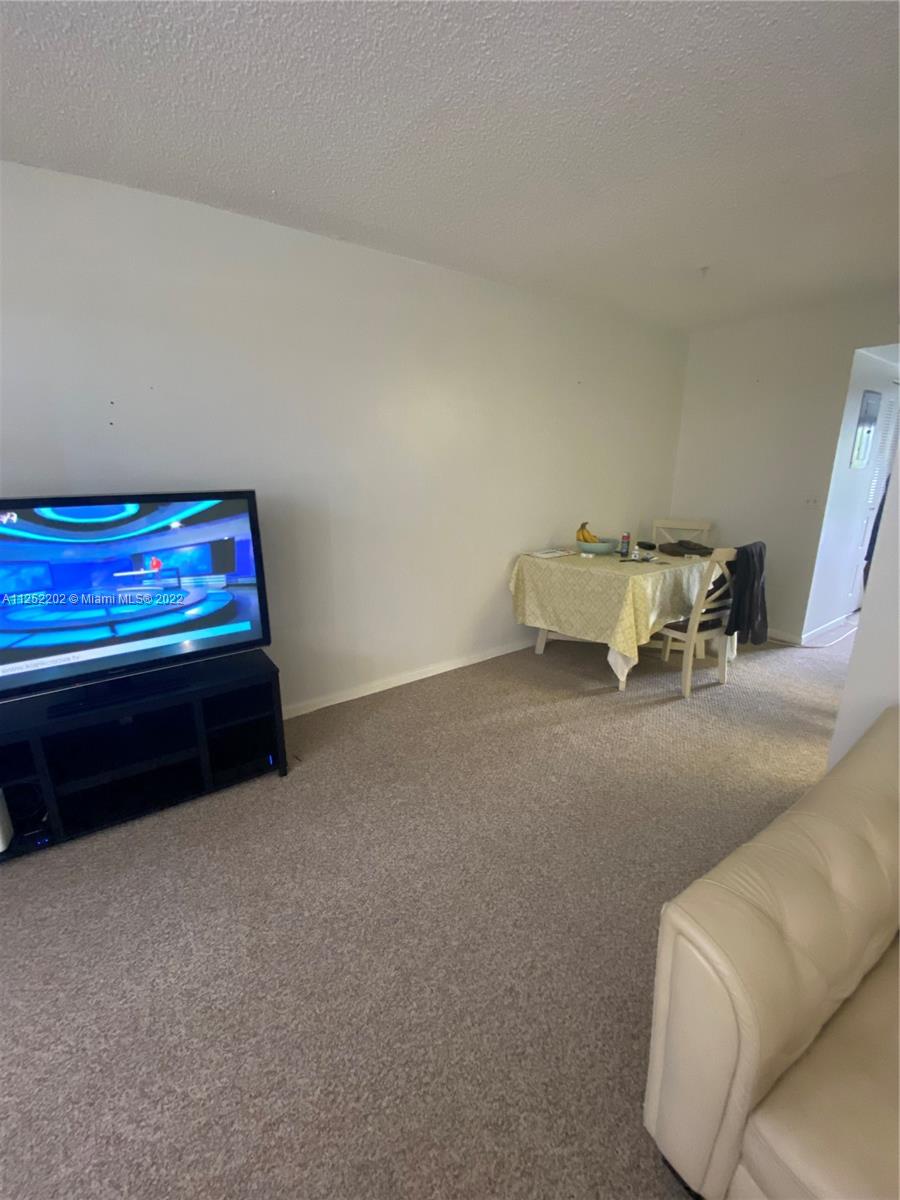 KINGSLEY AT CENTURY VILLA - Residential Lease