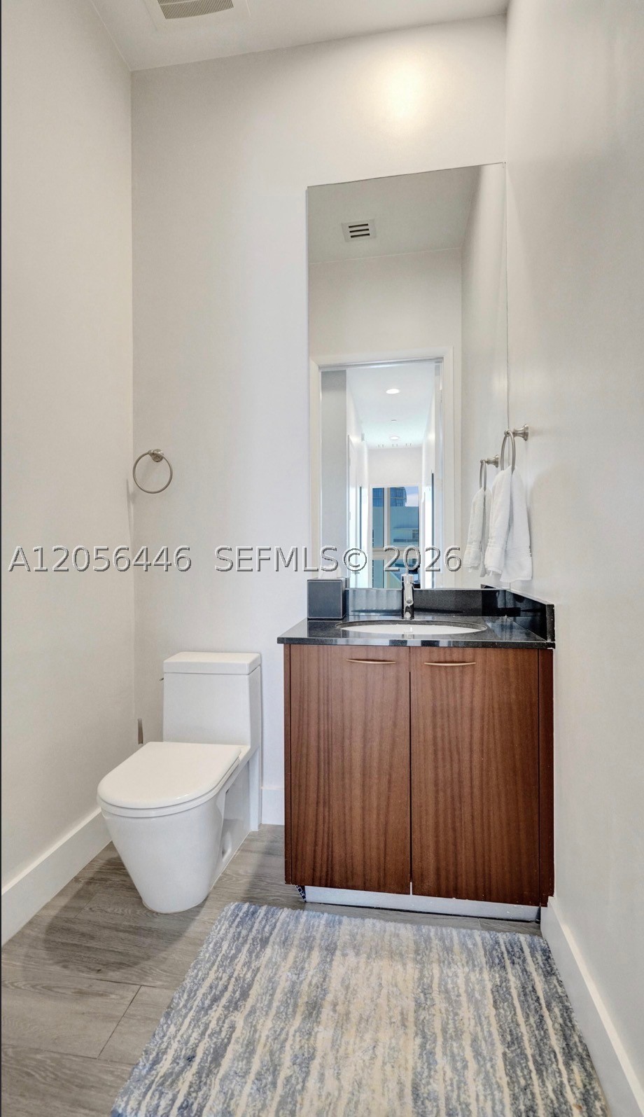 TDR TOWER II CONDO - Residential