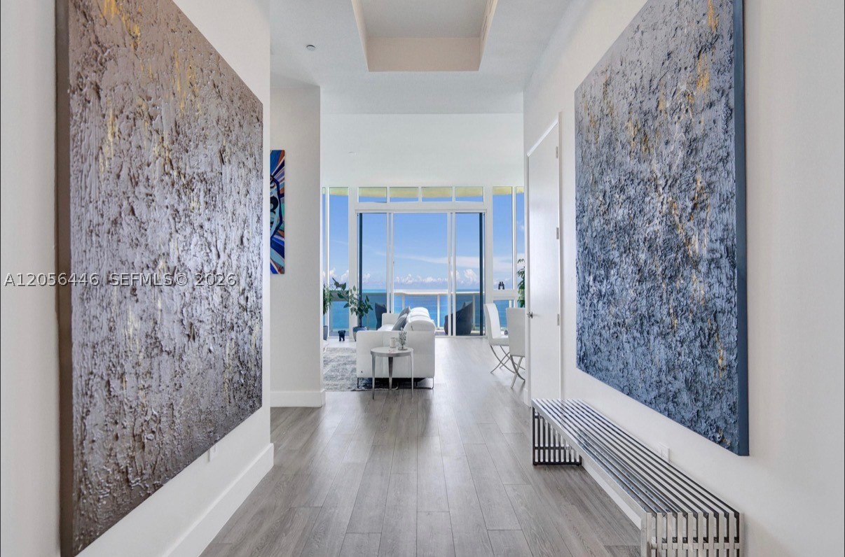 TDR TOWER II CONDO - Residential