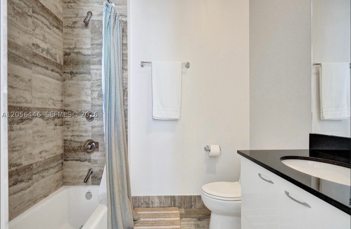 TDR TOWER II CONDO - Residential