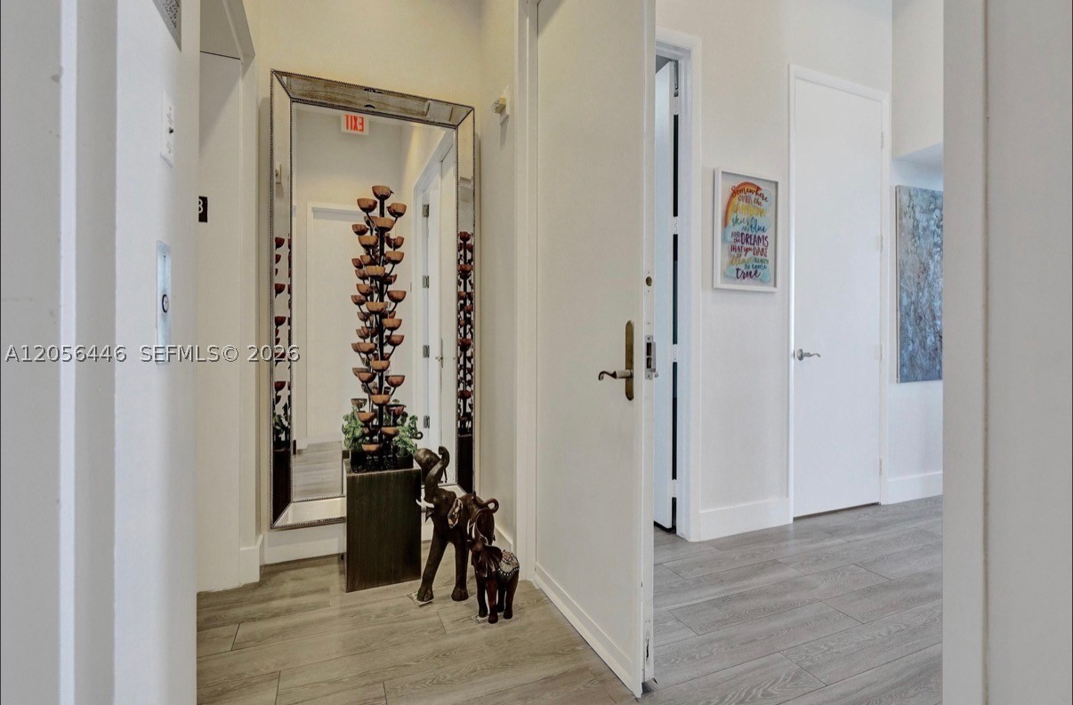 TDR TOWER II CONDO - Residential