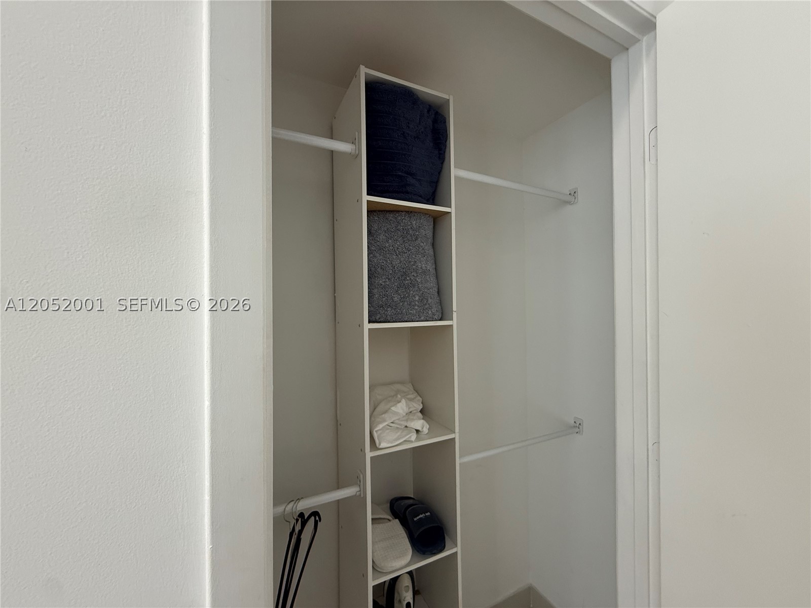 ICONBRICKELL CONDO NO 1 - Residential Lease