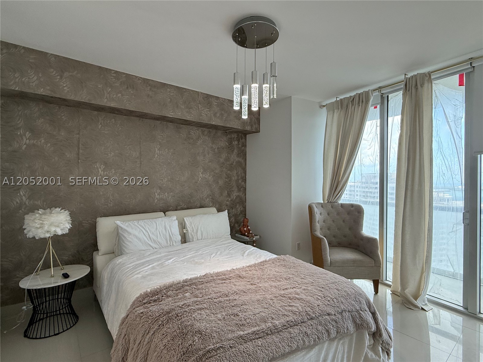 ICONBRICKELL CONDO NO 1 - Residential Lease