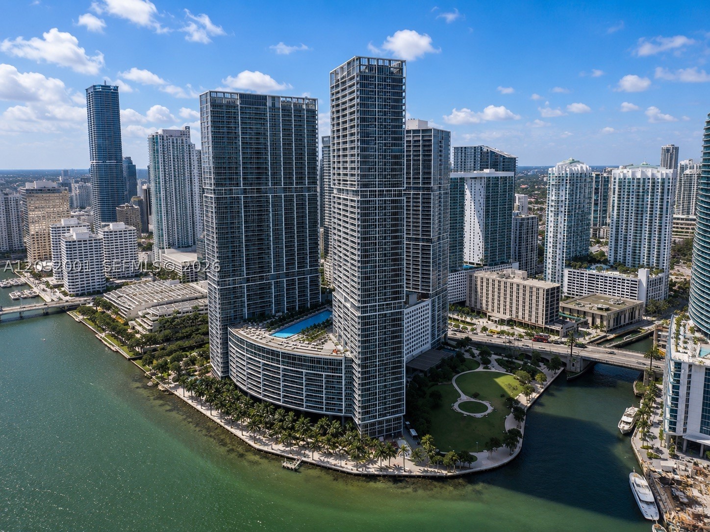 ICONBRICKELL CONDO NO 1 - Residential Lease
