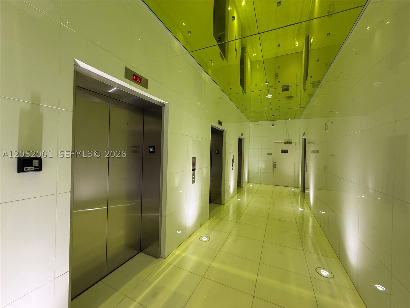 ICONBRICKELL CONDO NO 1 - Residential Lease
