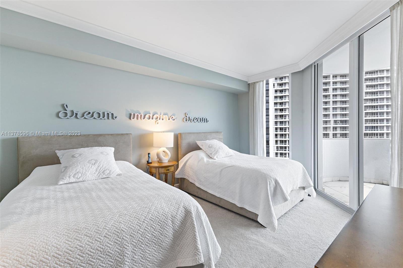 ATLANTIC I AT THE POINT C - Residential