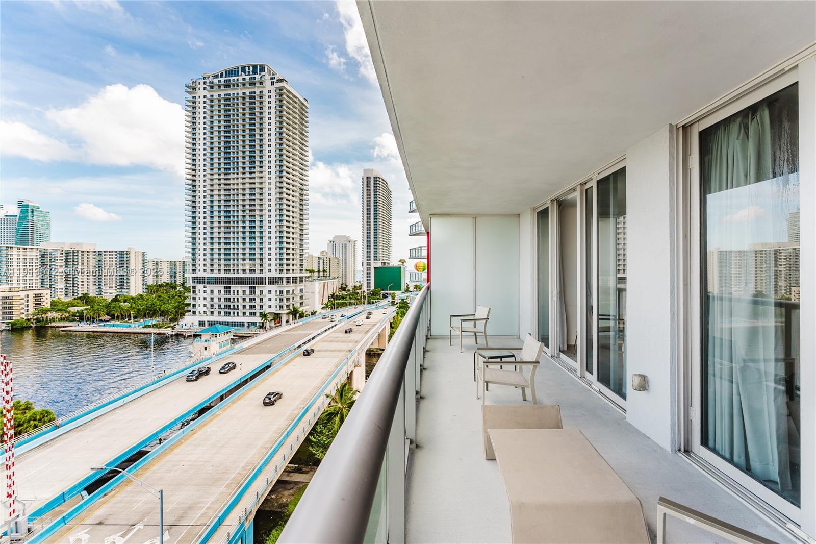 BEACHWALK CONDOMINIUM - Residential
