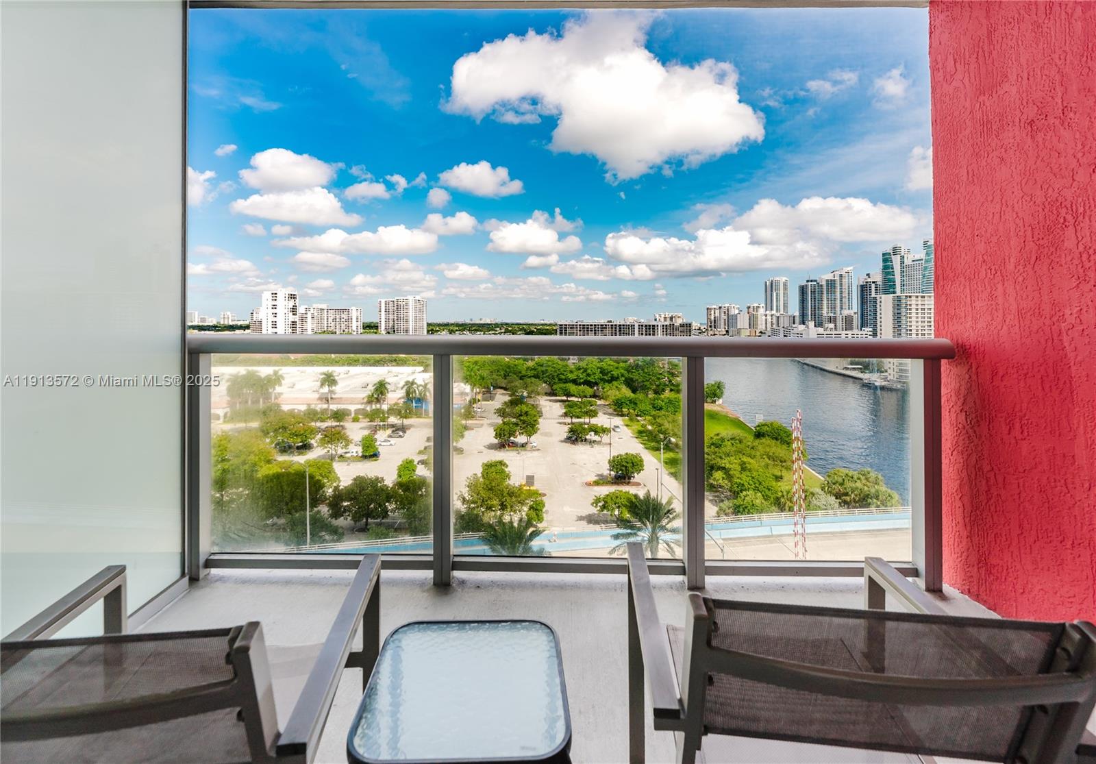 BEACHWALK CONDOMINIUM - Residential
