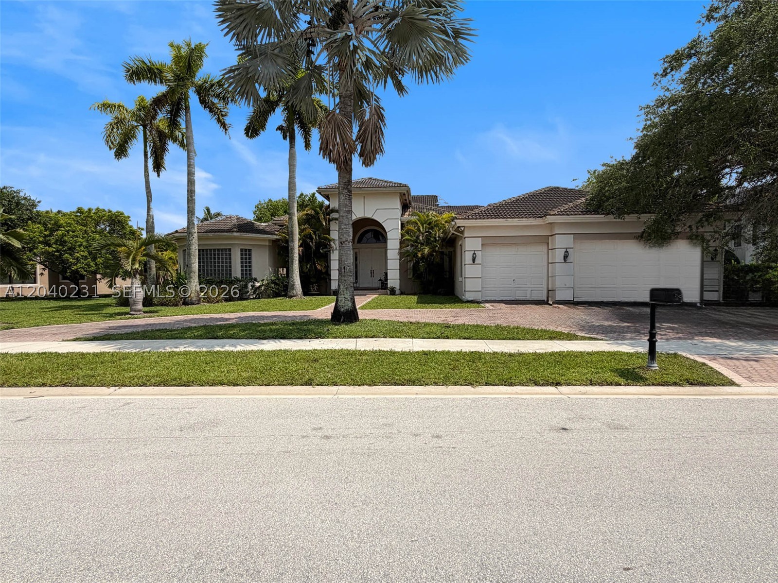 Rare opportunity in the prestigious gated community of Riverstone. Situated on an oversized approximately 35,000-square-foot lakefront lot, this expansive residence offers more than 4,200 square feet of living area, featuring 4 bedrooms and 4 bathrooms per tax records. The property includes a private pool and enjoys beautiful water views from one of the largest homesites in the community.

Riverstone is known for its estate-sized homes, gated entry, scenic lakes, and convenient location with easy access to major highways, shopping, dining, parks, and top-rated schools. The community offers a tranquil residential setting while remaining close to all that the area has to offer.

Property is being sold occupied and sight unseen through auction. No interior access, inspections, or showings will be provided. Buyers are responsible for conducting their own due diligence and verifying all information, including room counts, square footage, HOA information, and property condition. Auction terms apply.