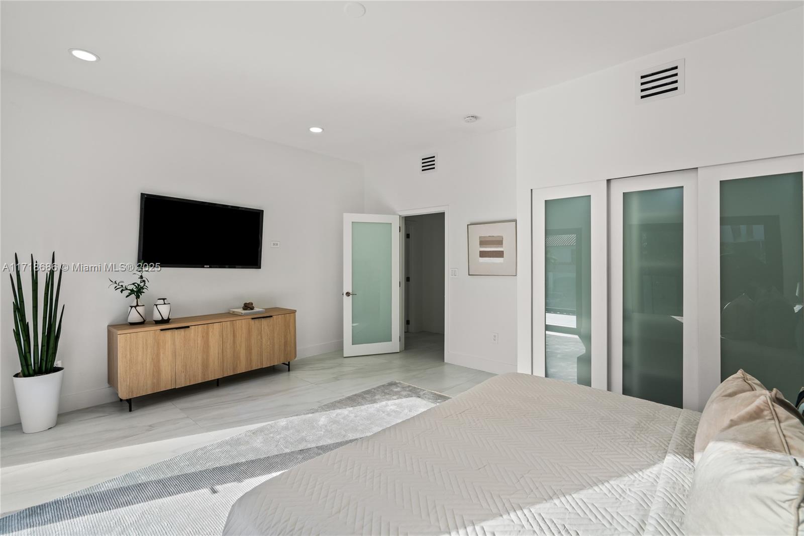 FAIRVIEW - Residential