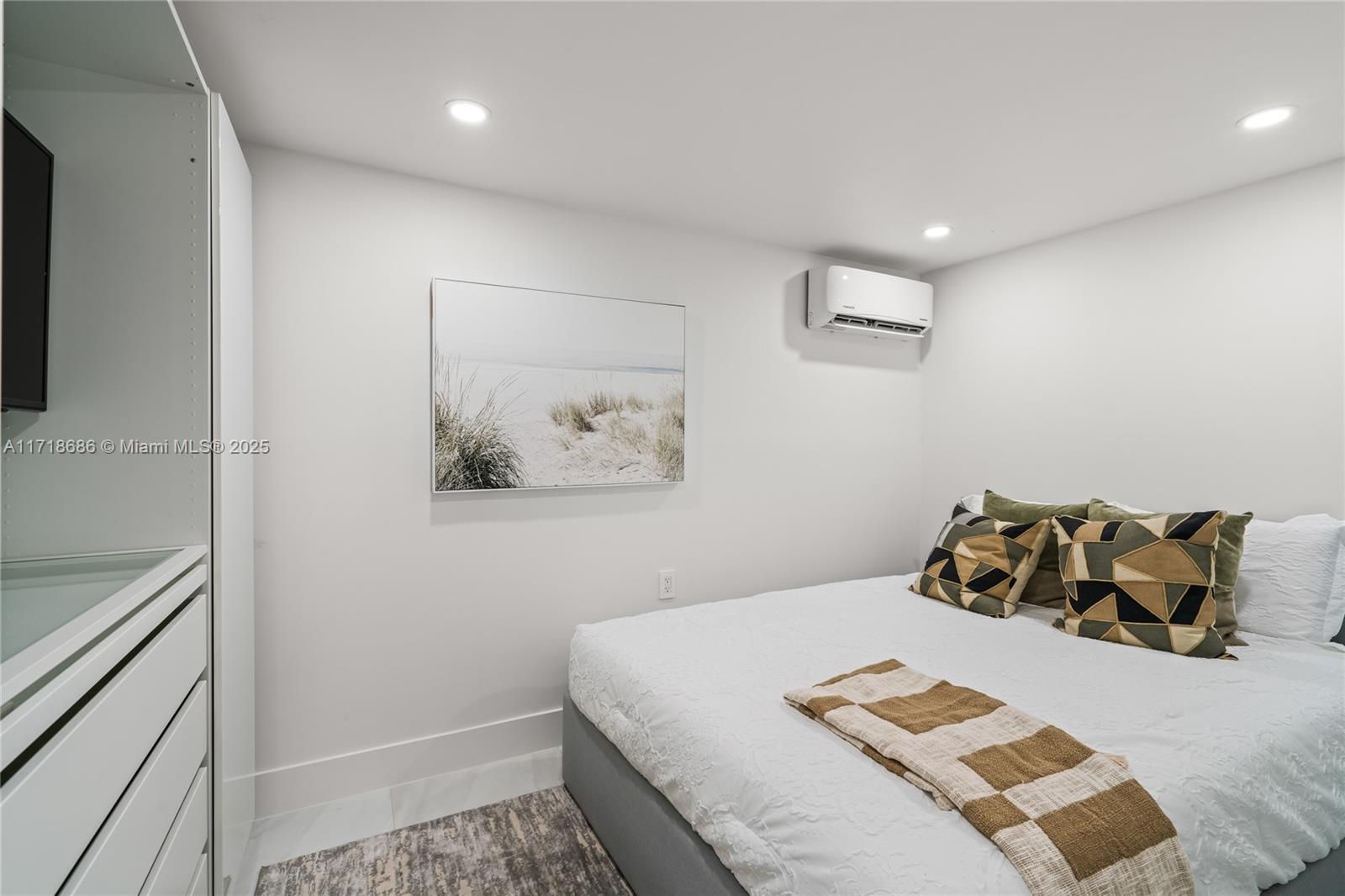 FAIRVIEW - Residential