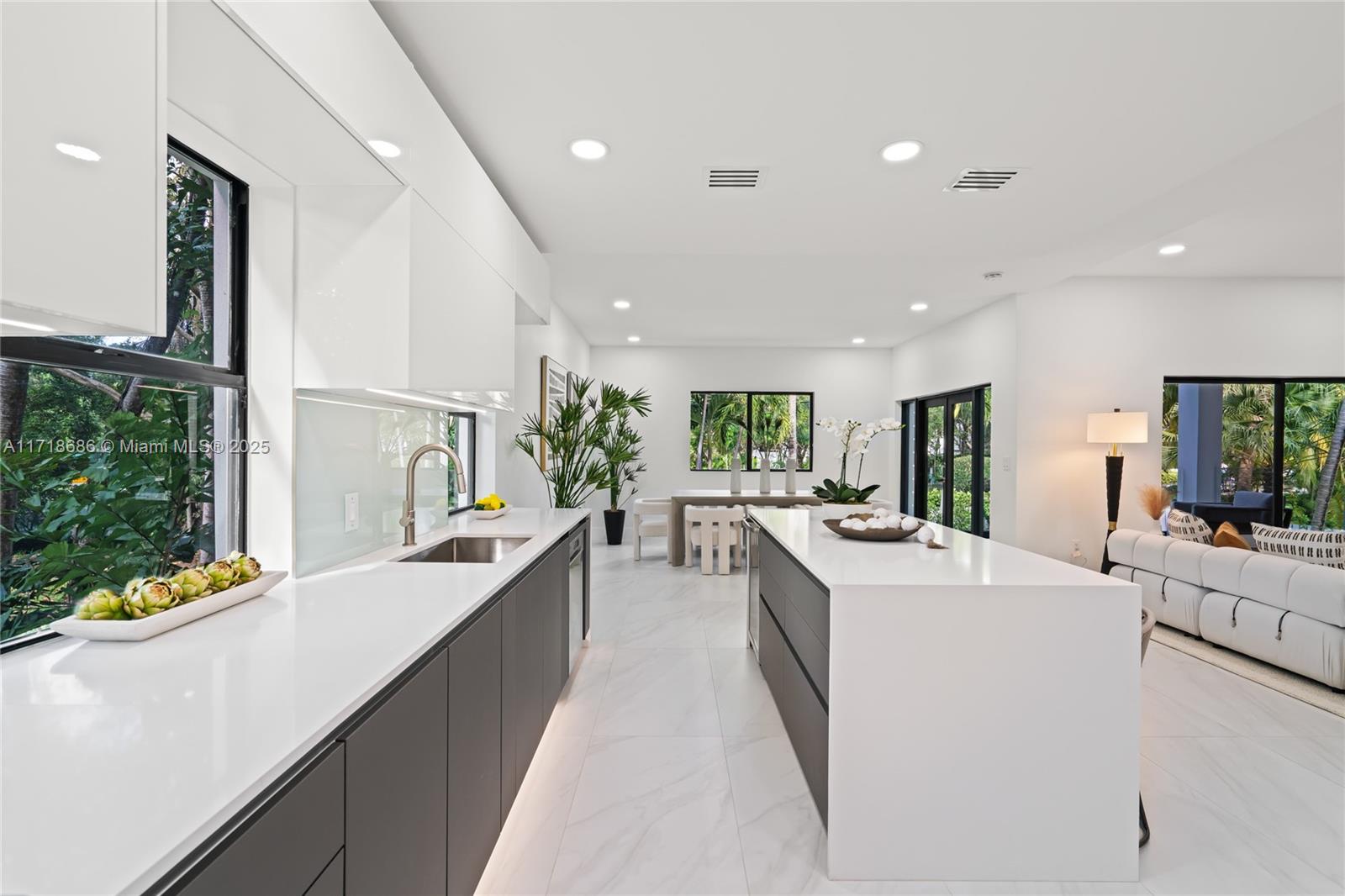 FAIRVIEW - Residential