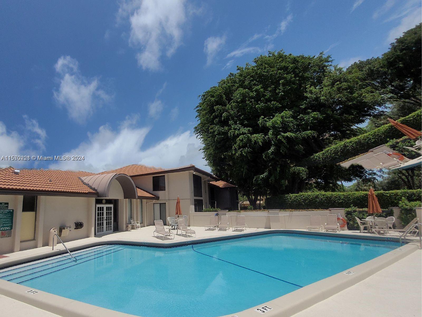 SAN REMO GOLF & TENNIS CL - Residential Lease