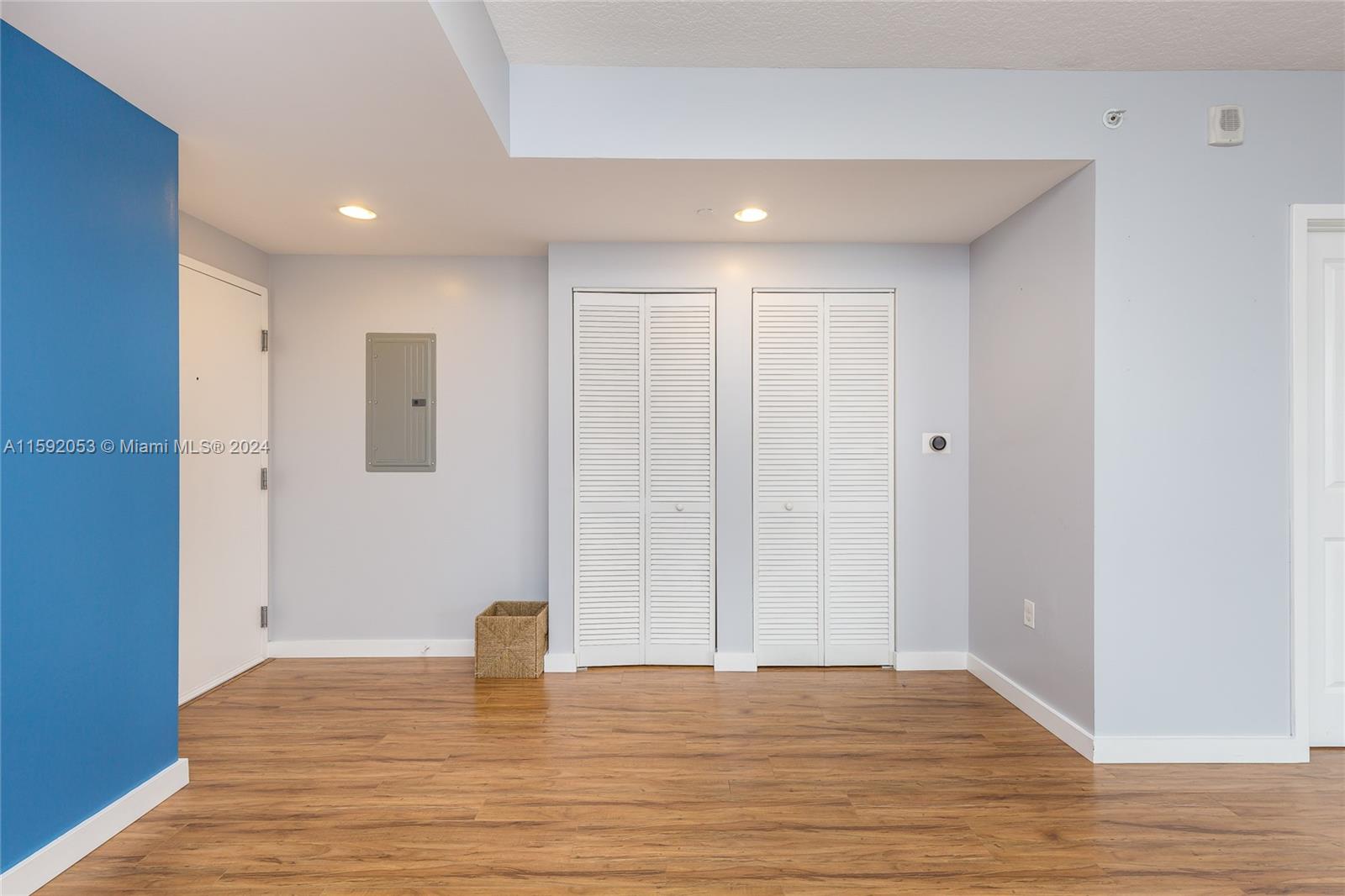 23 BISCAYNE BAY CONDO - Residential Lease