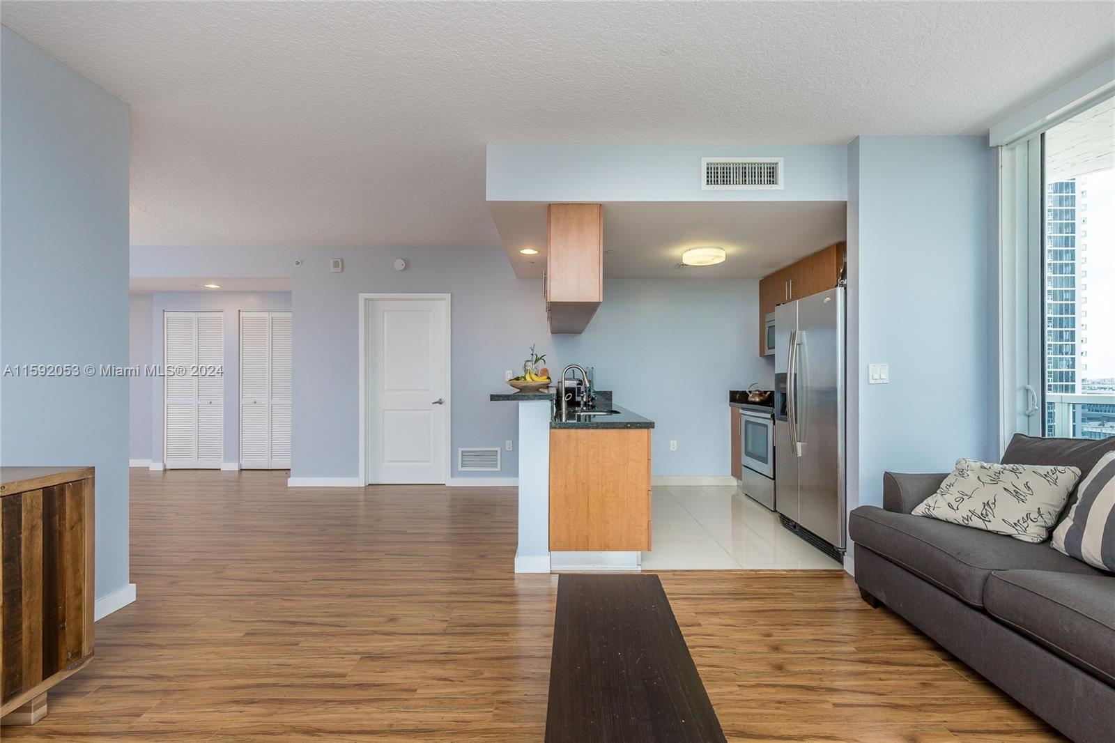 23 BISCAYNE BAY CONDO - Residential Lease