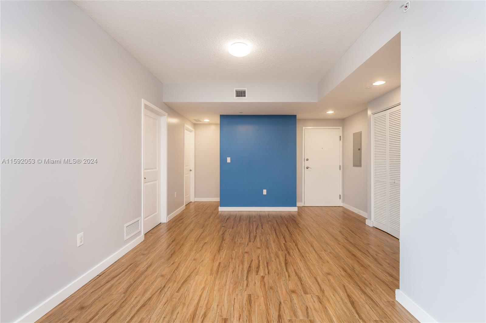 23 BISCAYNE BAY CONDO - Residential Lease