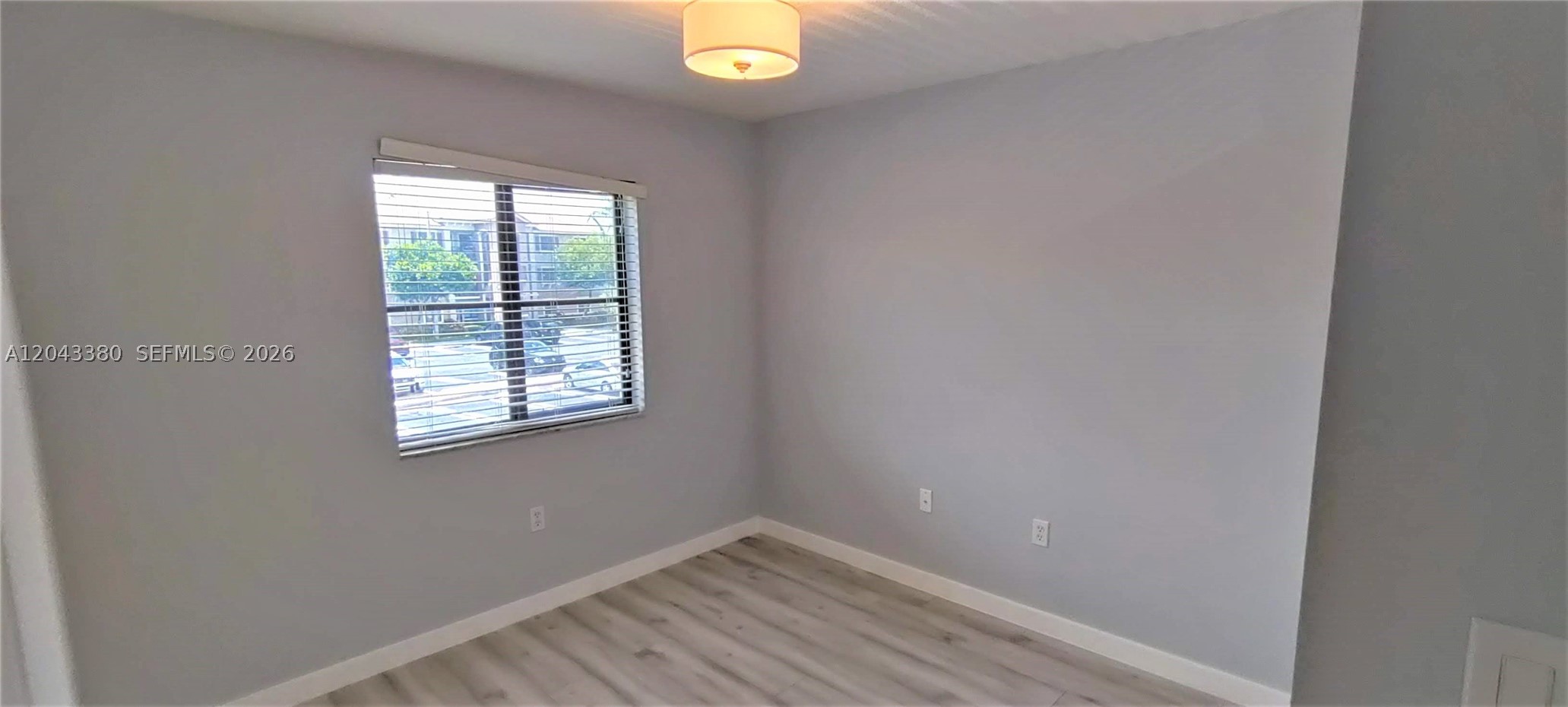 THE COURTS AT BAYSHORE I - Residential