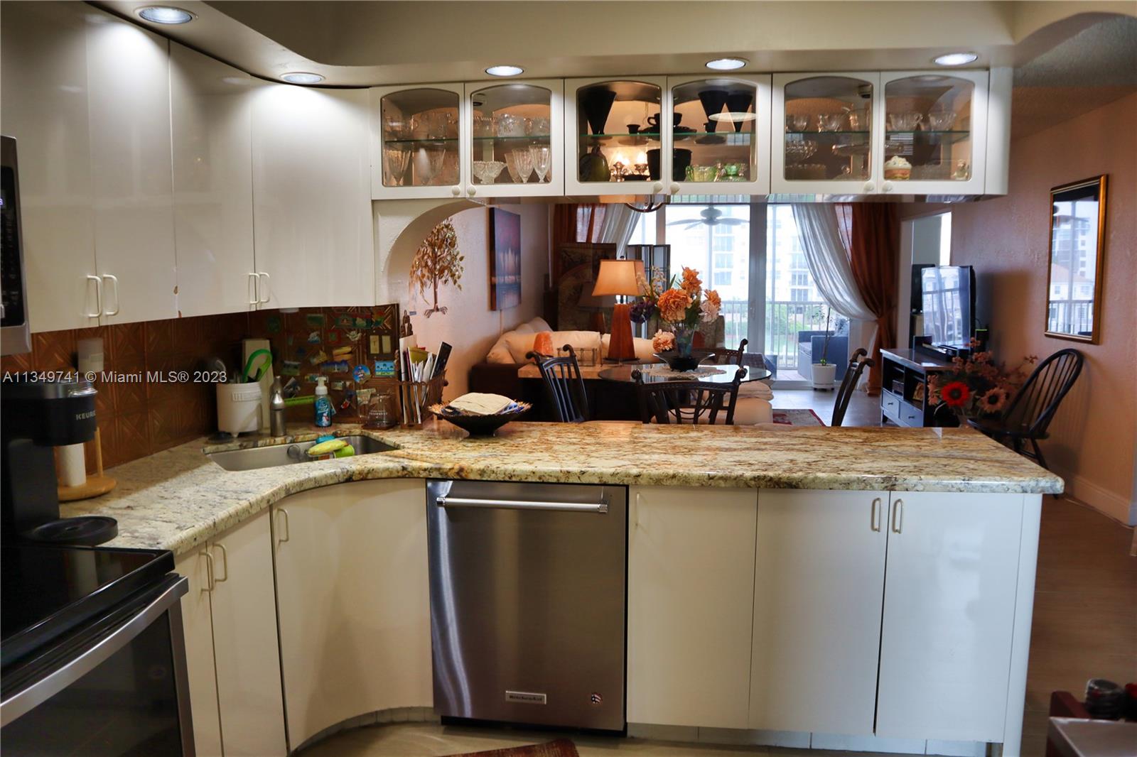 NO 4 PALM-AIRE AT CORAL K - Residential