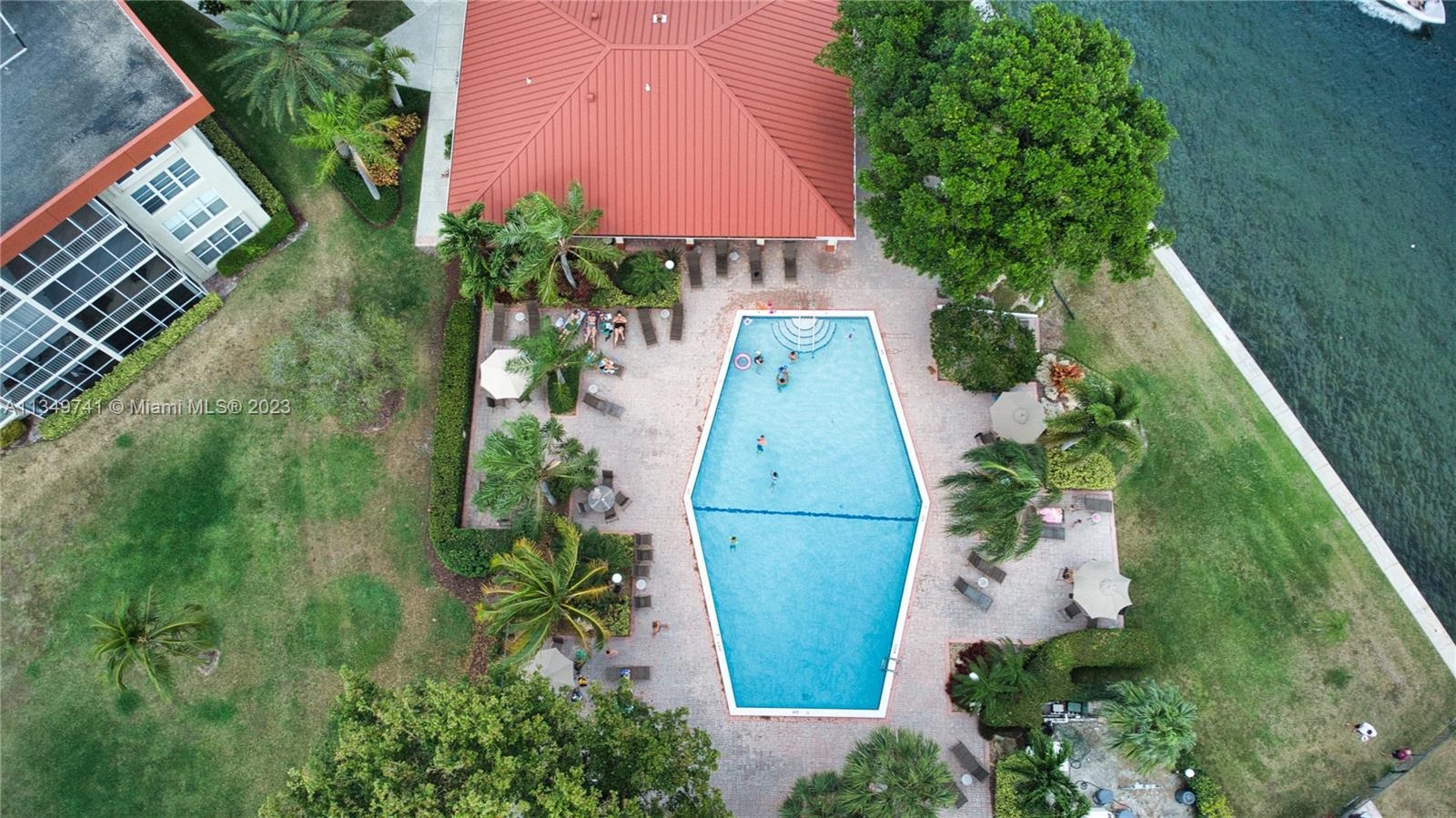 NO 4 PALM-AIRE AT CORAL K - Residential