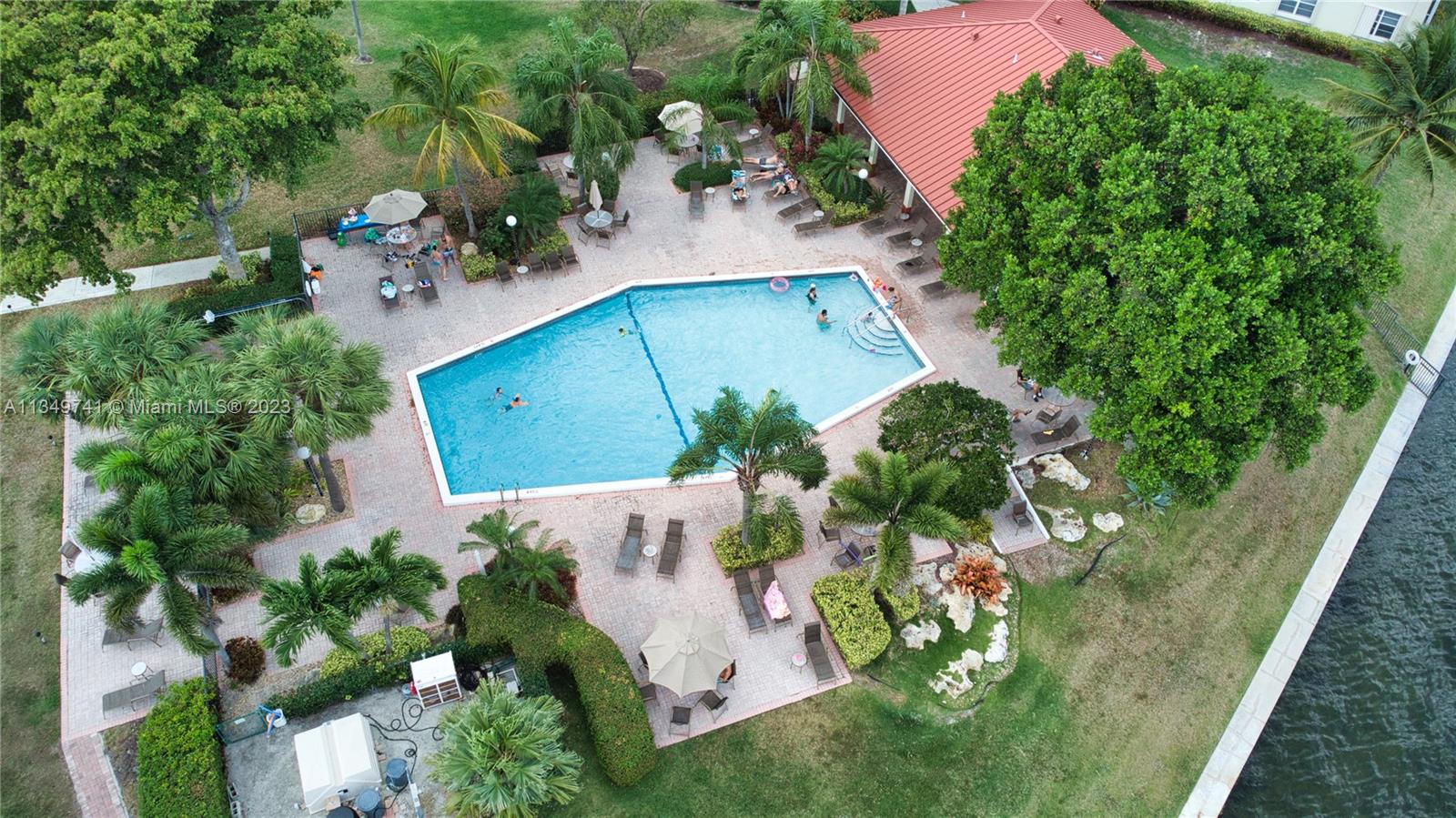NO 4 PALM-AIRE AT CORAL K - Residential