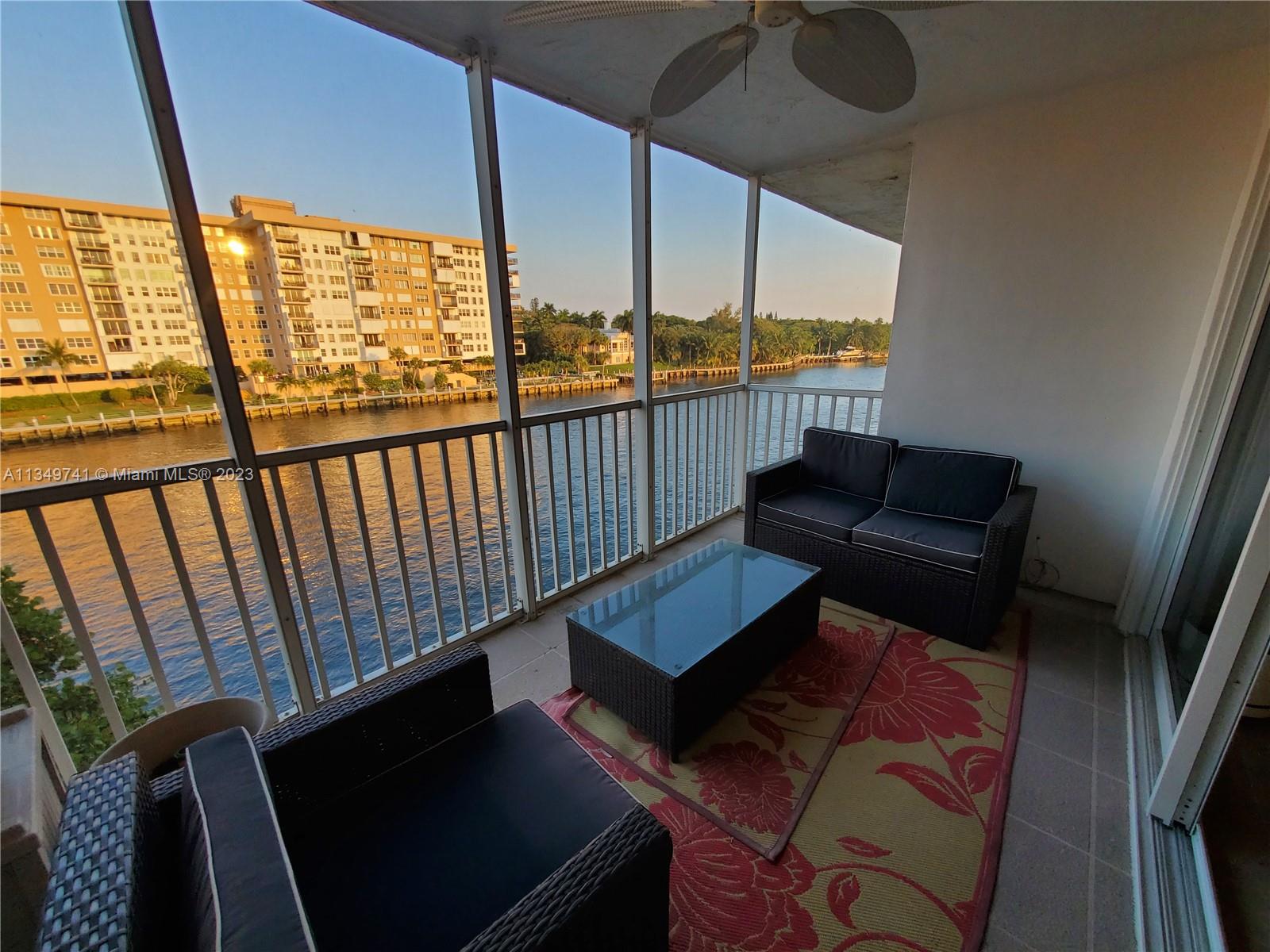 NO 4 PALM-AIRE AT CORAL K - Residential