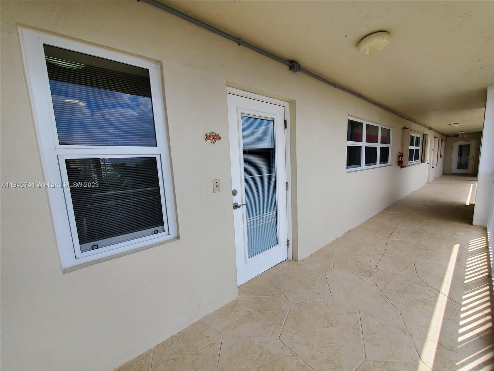 NO 4 PALM-AIRE AT CORAL K - Residential