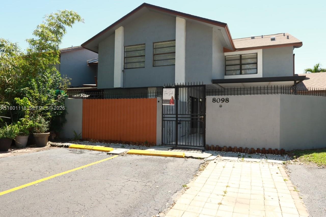 HYDRA VILLAS AT SAMARI - Residential